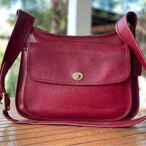 *️⃣SOLD*️⃣ Beautiful deep Red Vintage Coach Taft bag, style #9980, #M1D-9980